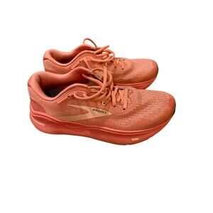 BROOKS Ghost Max Women’s Sneakers SIZE 9 Rose Pink Coral